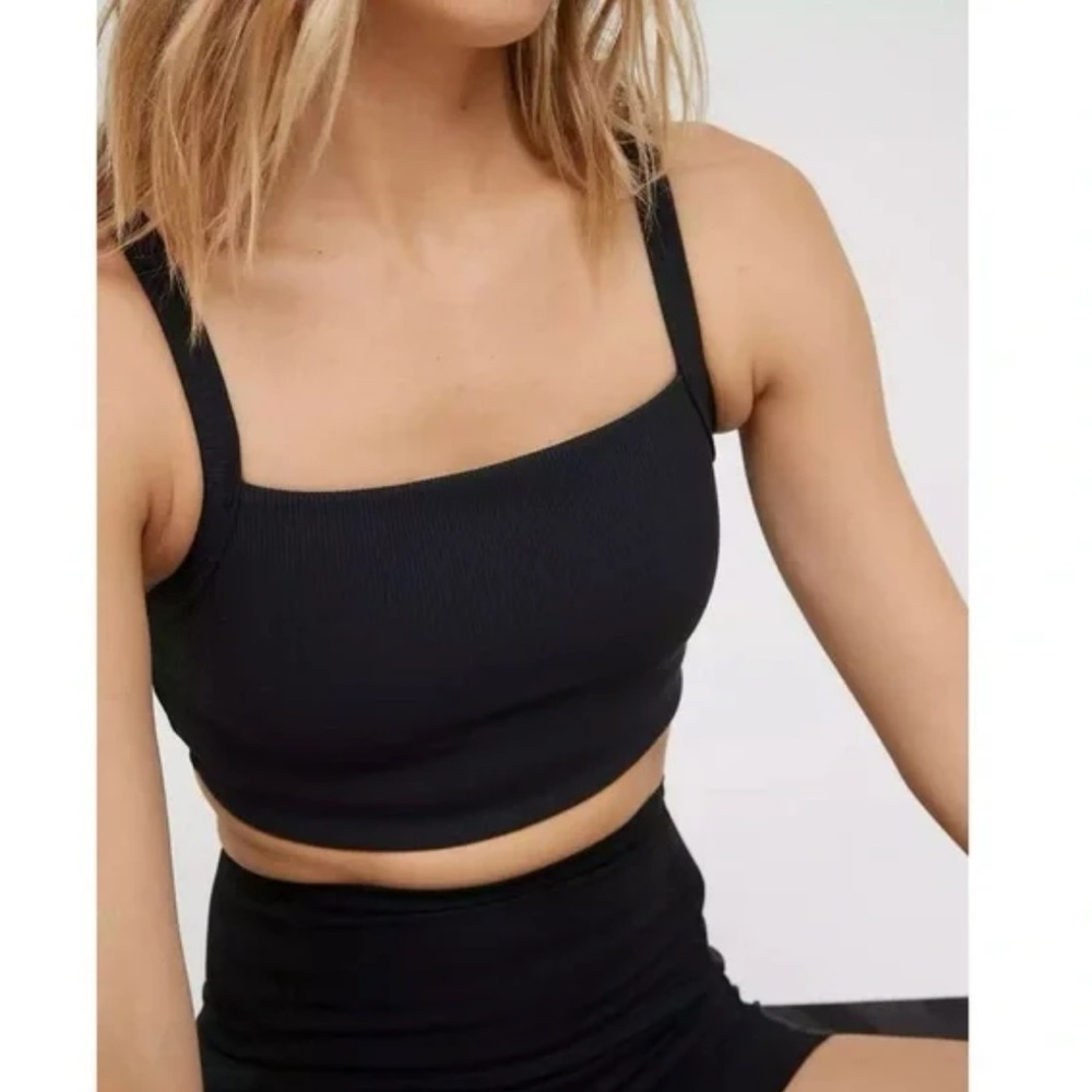 Aerie Black Ribbed Offline Sports Bra Small